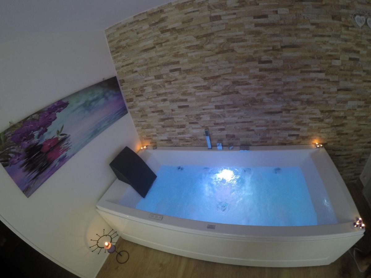 B&B Verzavo เชตราโร ภายนอก รูปภาพ