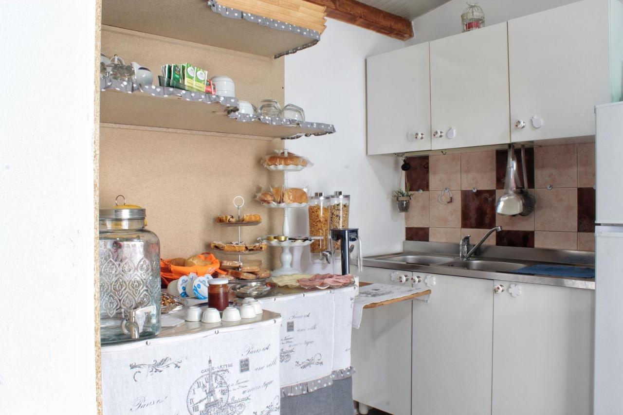 B&B Verzavo เชตราโร ภายนอก รูปภาพ