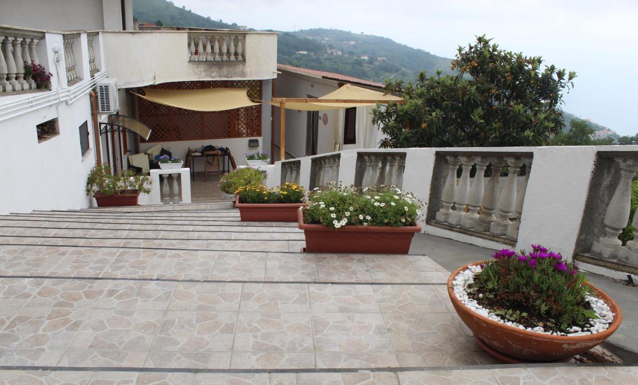 B&B Verzavo เชตราโร ภายนอก รูปภาพ