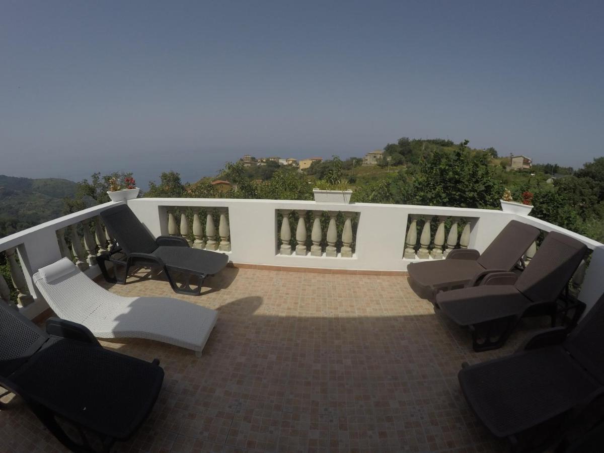 B&B Verzavo เชตราโร ภายนอก รูปภาพ