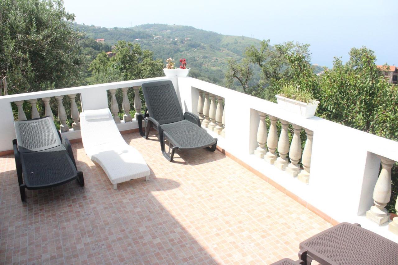 B&B Verzavo เชตราโร ภายนอก รูปภาพ