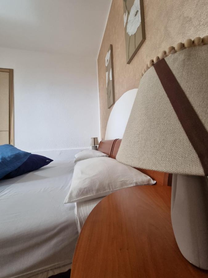 B&B Verzavo เชตราโร ภายนอก รูปภาพ